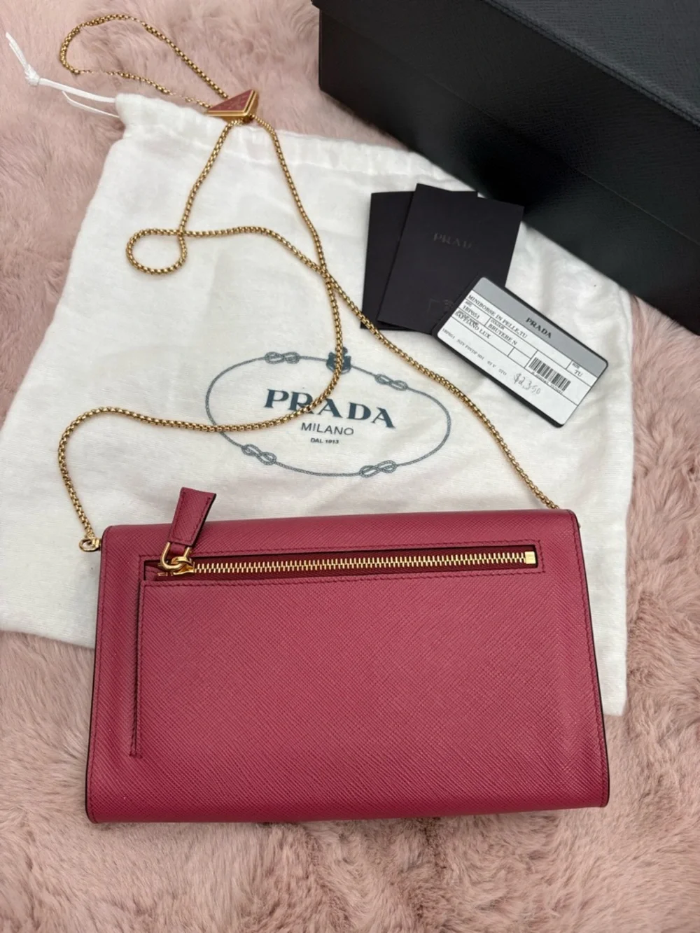 Prada mini Saffiano Leather Envelope Crossbody with Gold Chain - Picture 3 of 12